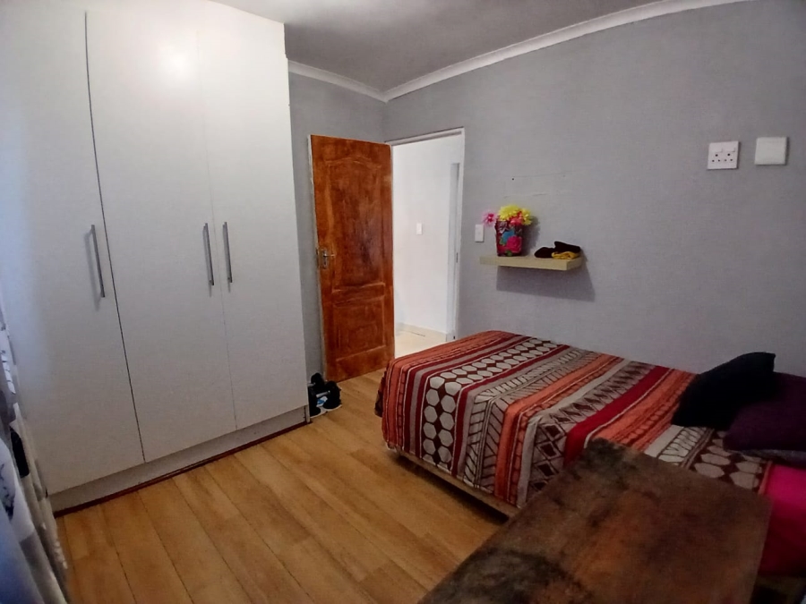 3 Bedroom Property for Sale in Silversands Western Cape